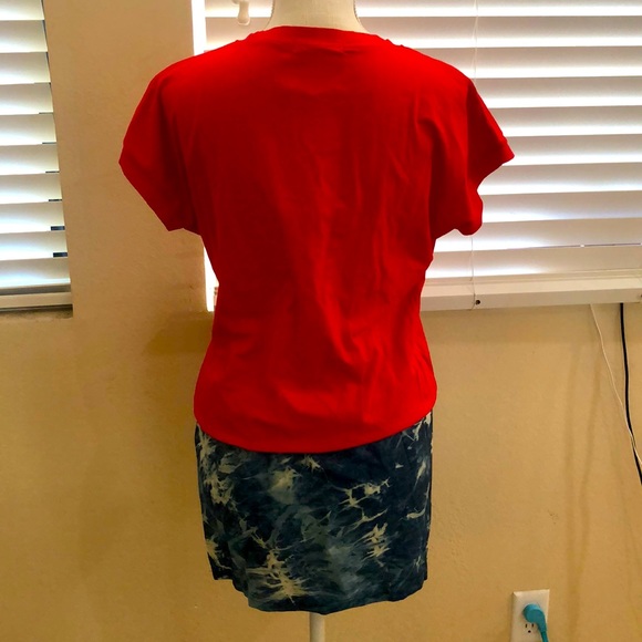 Designed Top and Mini Skirt Connect in One Piece - Picture 6 of 11